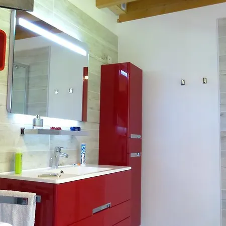Millygite Cosy Loft Holiday home